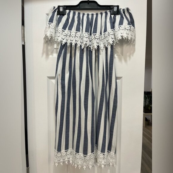 Off Shoulder Boho Stripe Dress White Denim Blue Crochet Trim Cottagecore - Picture 2 of 4